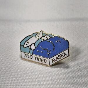 Vintage Alaska Polar Bears in Bed Too Tired Lapel Hat Travel Pin